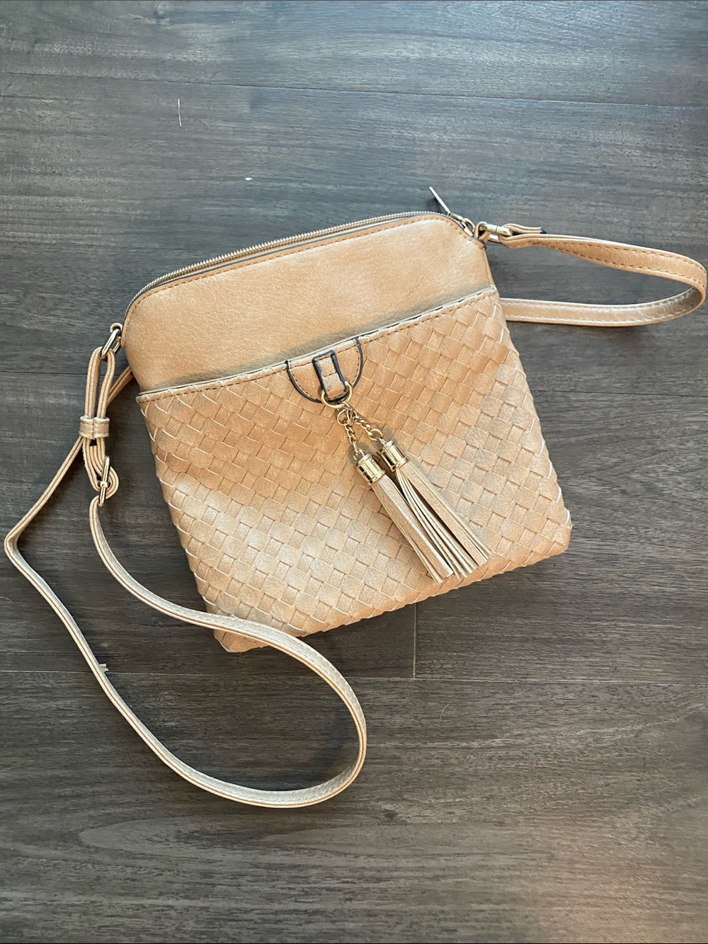 Source Unknown Tan Woven Crossbody with Tassel Charm